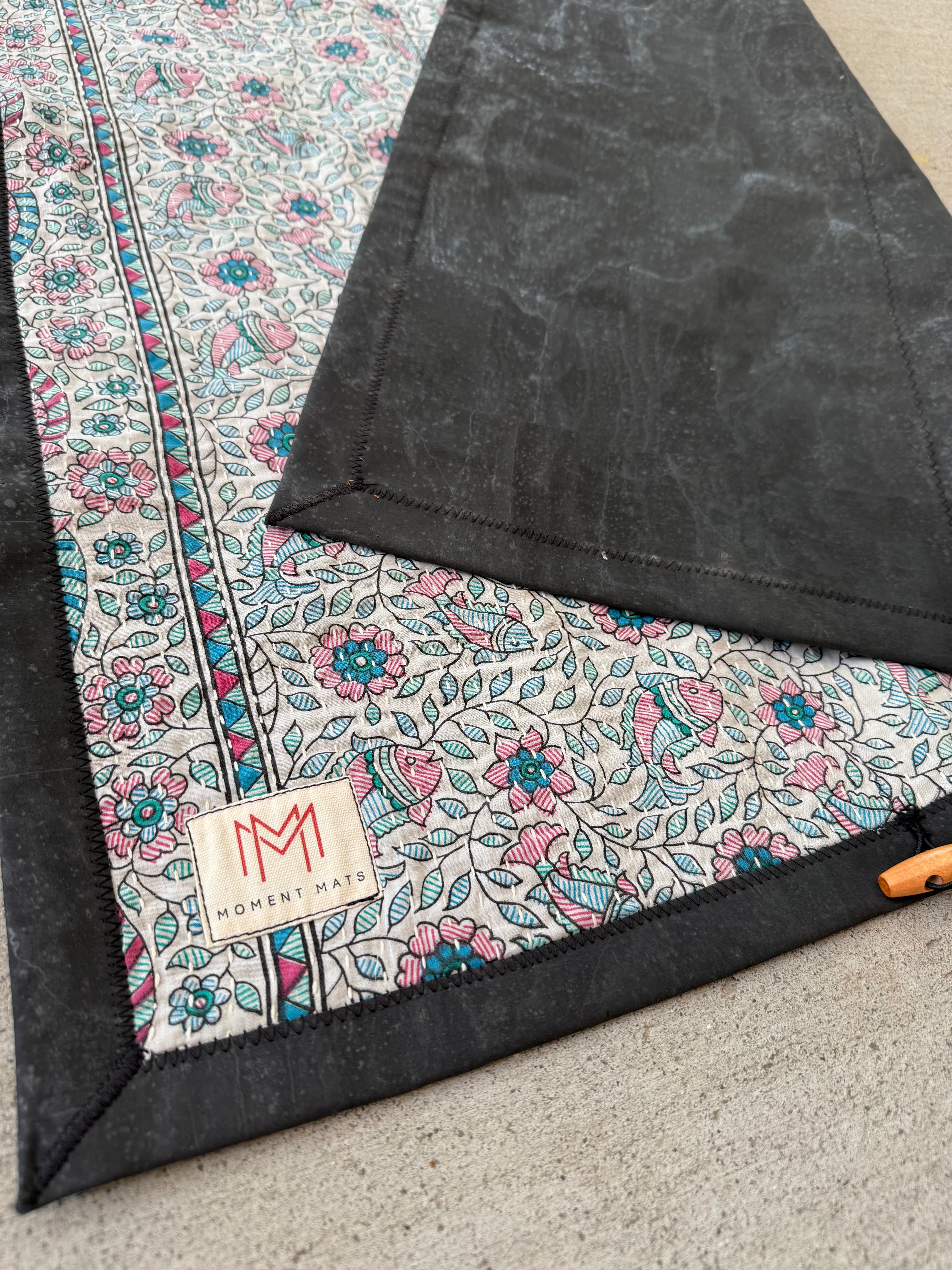 (sold) FLORAL FISH SARI with PREMIUM BLACK CORK