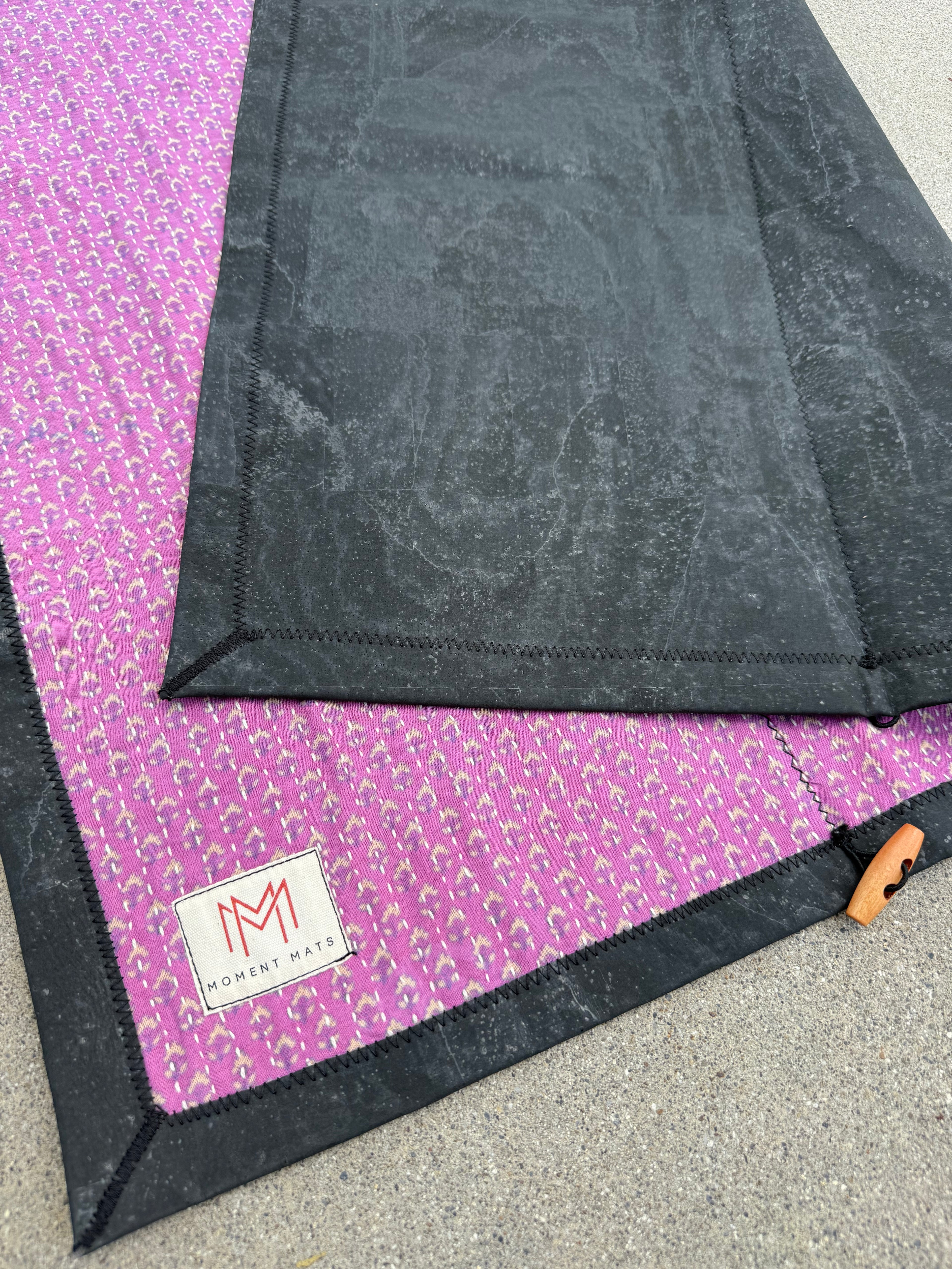 SMALL PURPLE FLORAL SARI with PREMIUM BLACK CORK