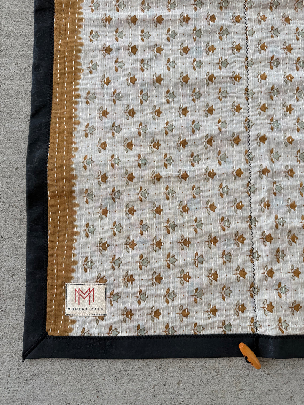 (sold) NATURAL FLORAL SARI with PREMIUM BLACK CORK