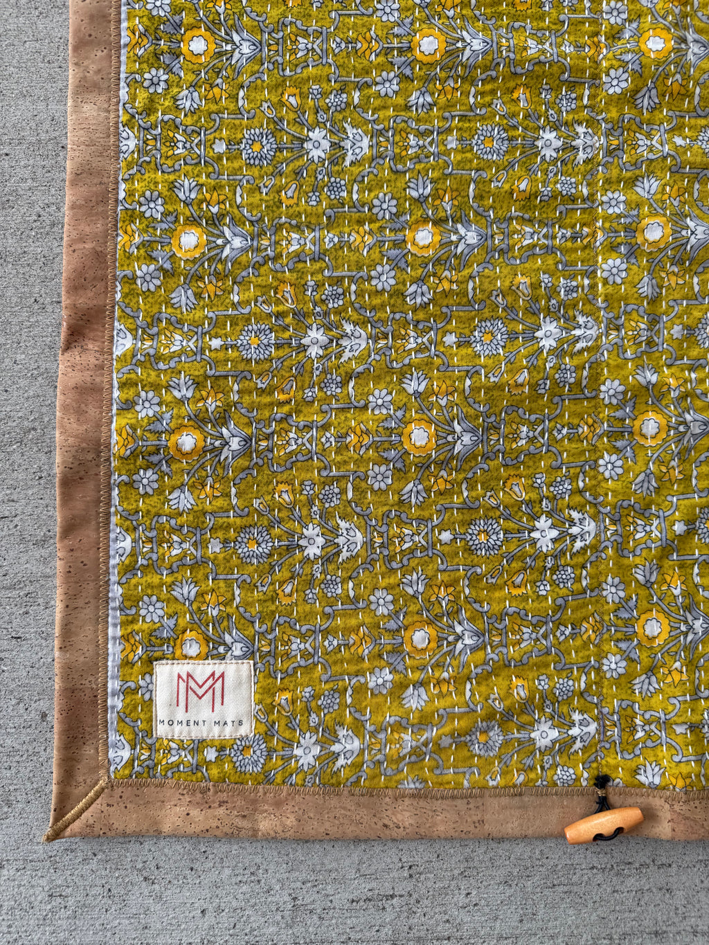 (sold) GREEN FLORAL SARI with NATURAL CORK