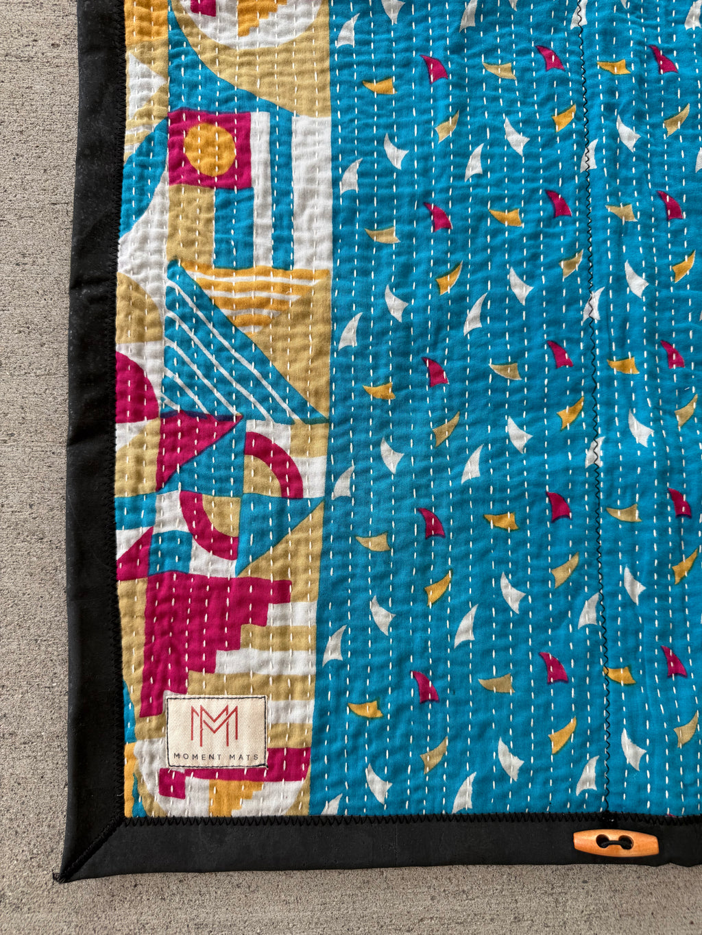 (sold) BLUE ABSTRACT SARI with PREMIUM BLACK CORK