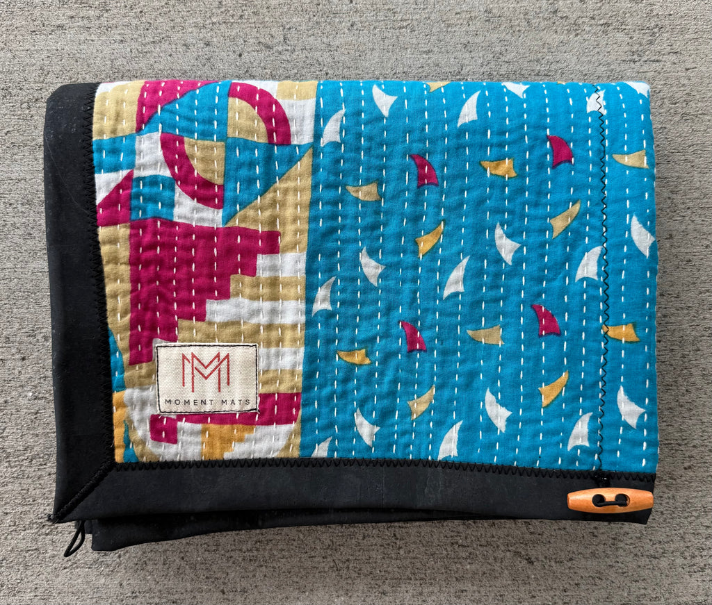 (sold) BLUE ABSTRACT SARI with PREMIUM BLACK CORK